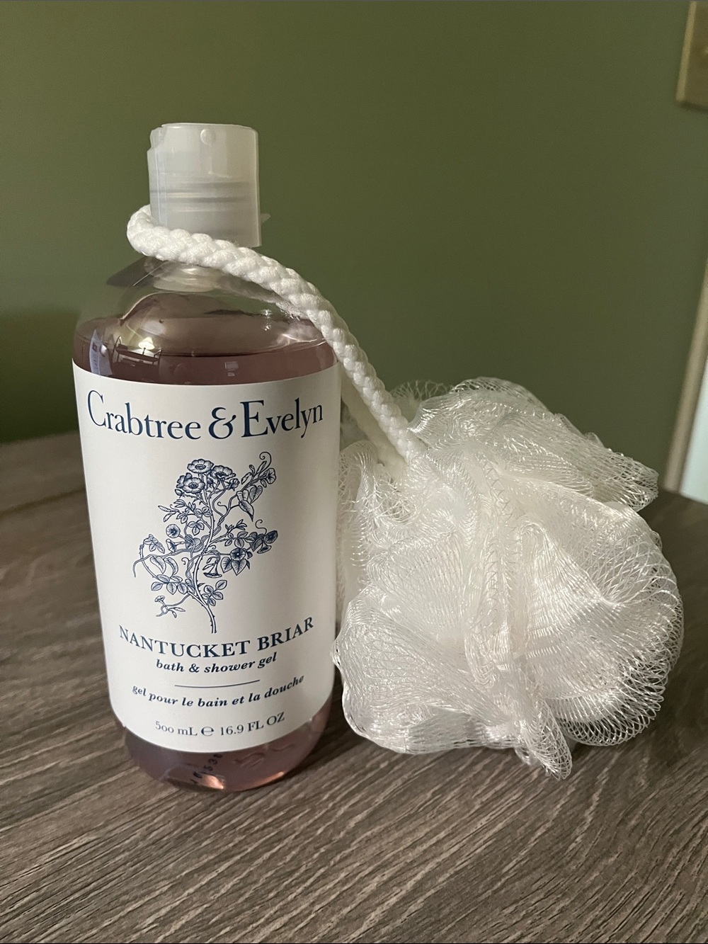 Crabtree & Evelyn Nantucket Briar Bath & Shower Gel with Loofah NWT